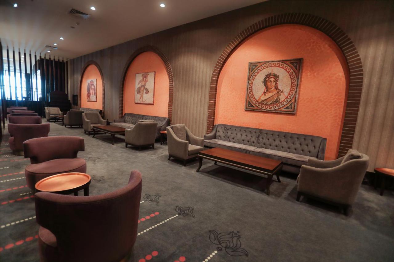 The Green Park Газиантеп Екстериор снимка The lounge at the station