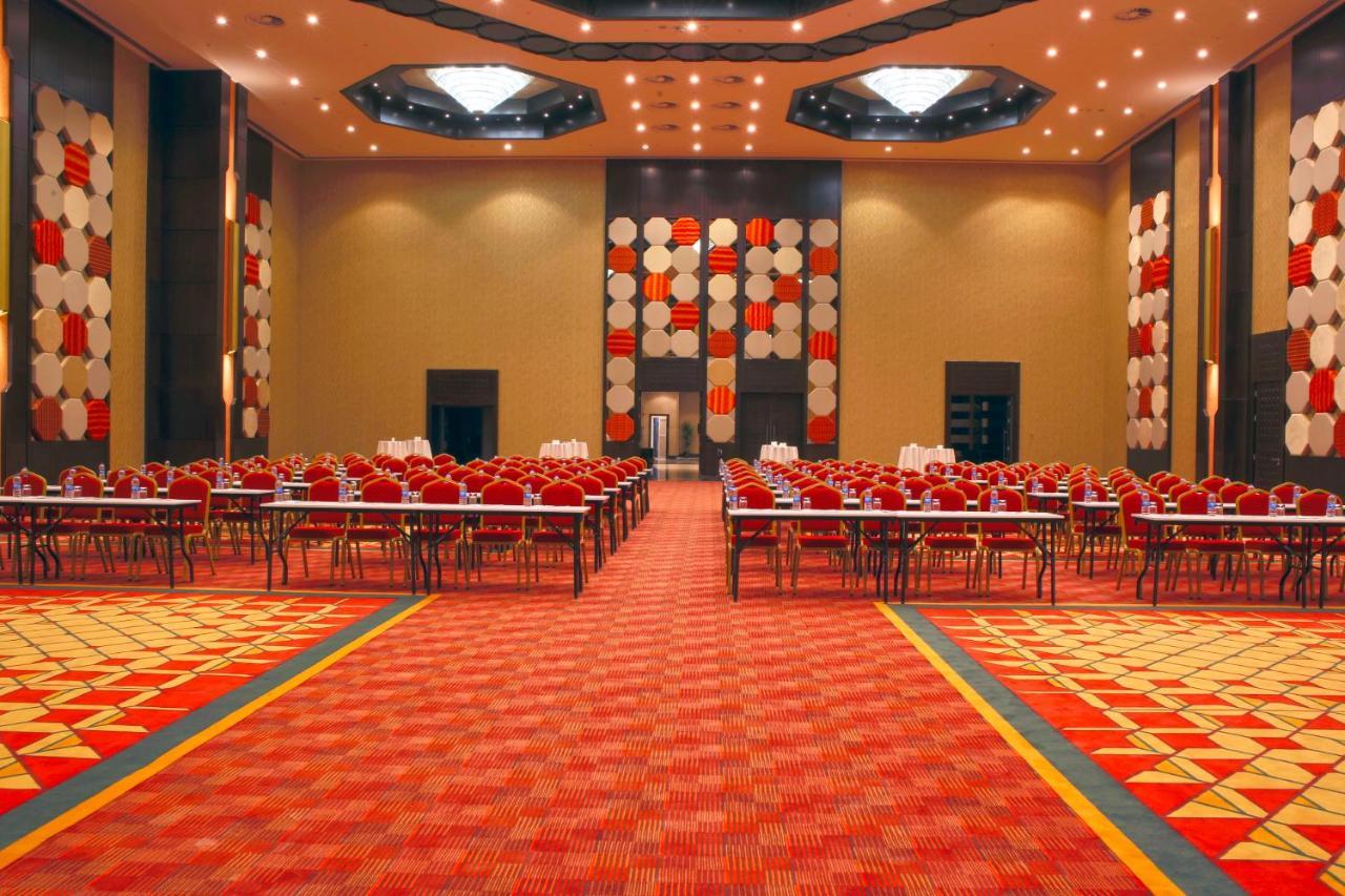 The Green Park Газиантеп Екстериор снимка The International Conference Centre